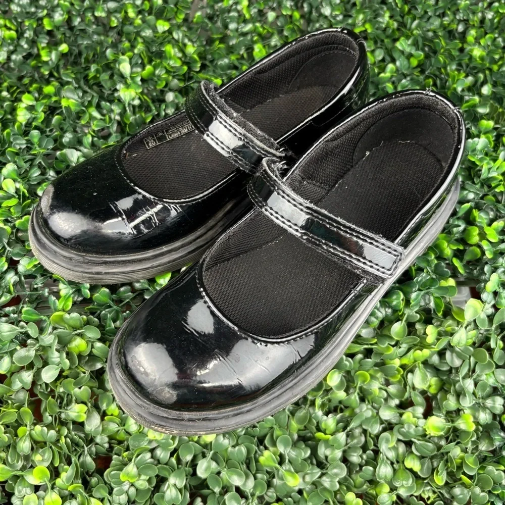 DR.MARTENS MACCY ll mary Jane Black Kids Dress Shoes Size 2 girl